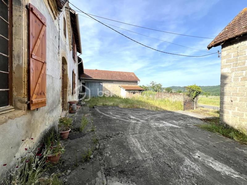 Corps de ferme - 138 m² - 4 pièces