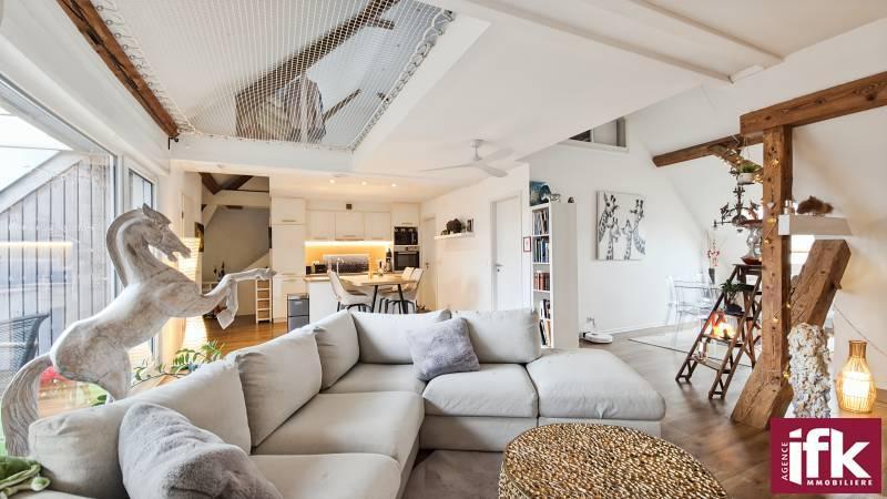 Loft - 103 m² - 4 pièces