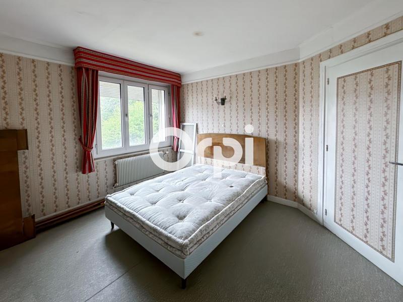 Maison - 96 m² - 5 pièces