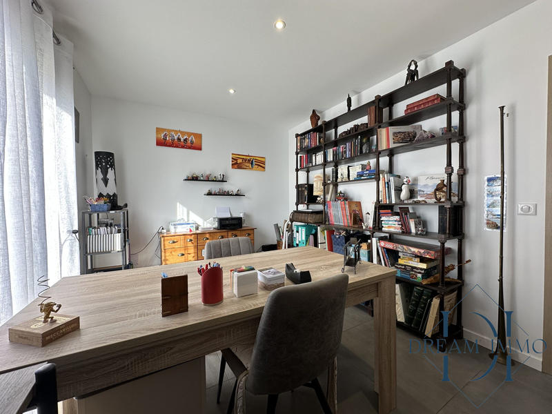 Maison contemporaine - 145 m² - 4 pièces