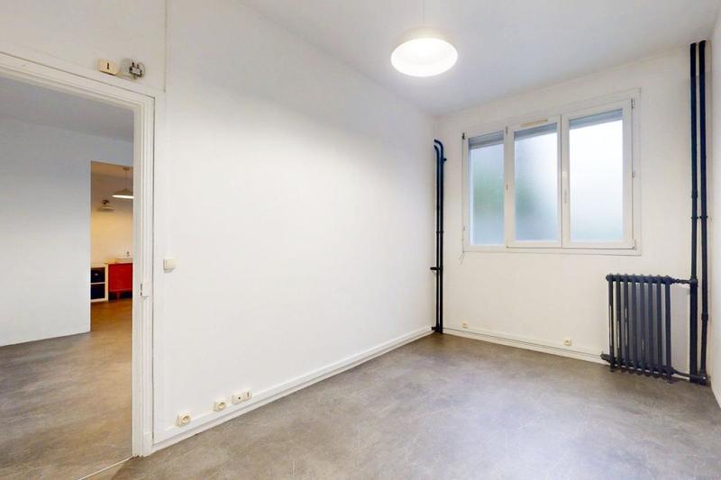 Local commercial - 43 m² - 1 pièce