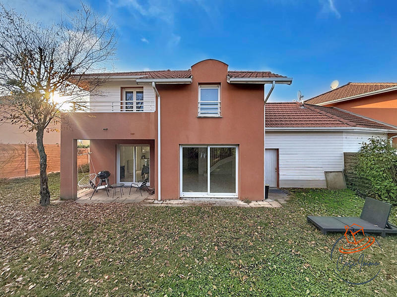 Villa - 94 m² - 4 pièces