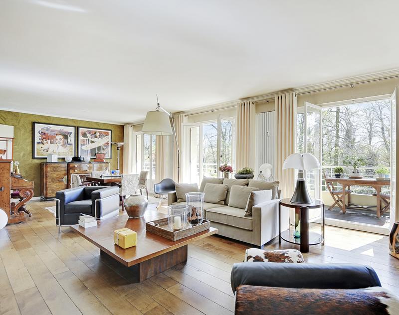 Appartement - 220 m² - 6 pièces