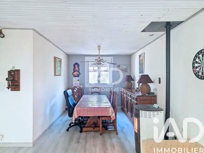 Maison - 123 m² - 5 pièces