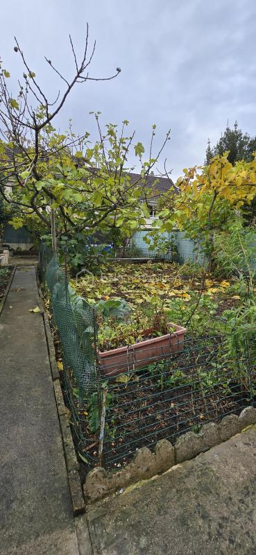 Maison - 98 m² - 5 pièces