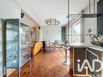 Maison - 183 m² - 6 pièces