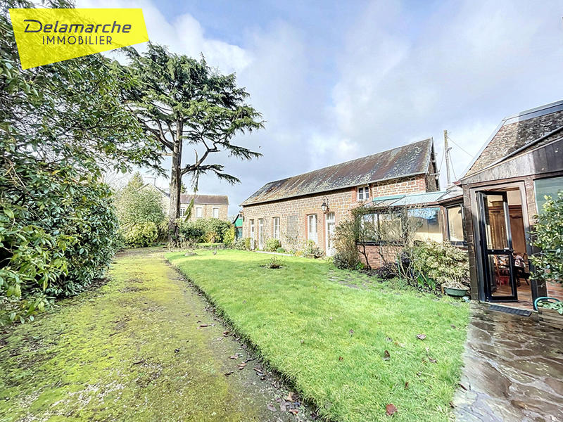 Maison - 180 m² - 10 pièces