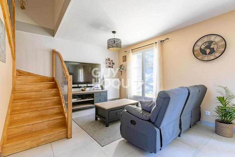 Maison - 91 m² - 5 pièces