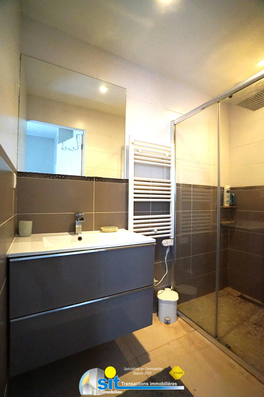 Maison - 111 m² - 5 pièces