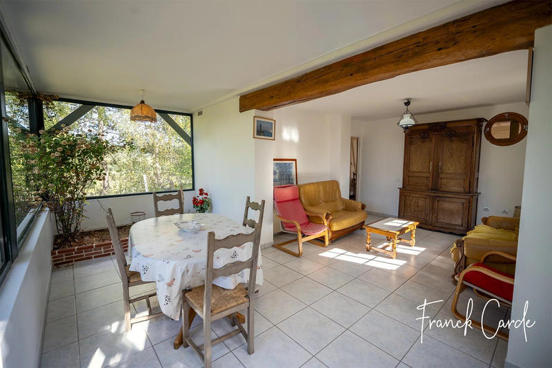 Maison - 139 m² - 7 pièces