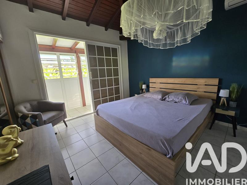 Maison - 138 m² - 6 pièces