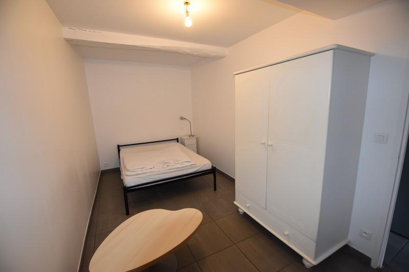 Immeuble - 196 m² - 10 pièces