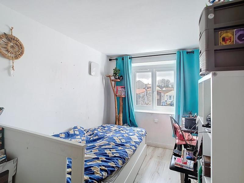 Maison - 96 m² - 4 pièces