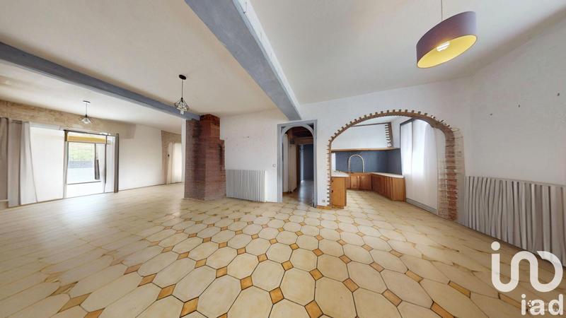 Maison - 193 m² - 11 pièces