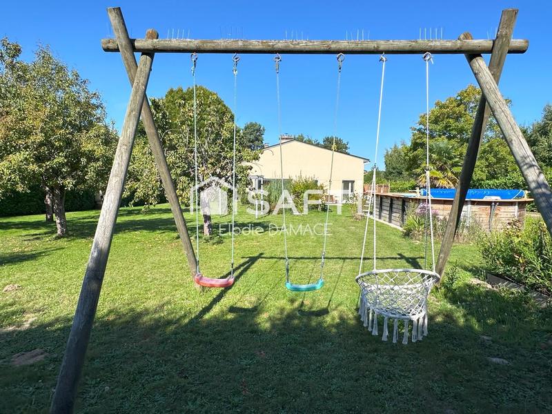 Maison - 166 m² - 6 pièces