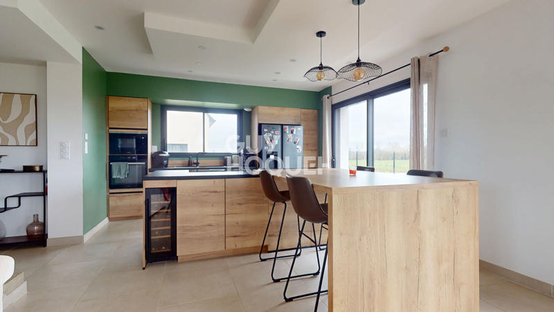 Maison - 121 m² - 5 pièces