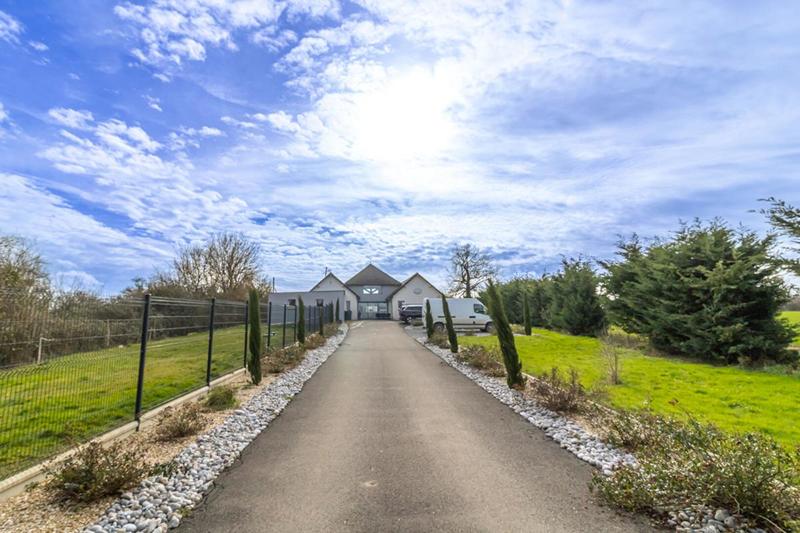 Maison - 162 m² - 7 pièces