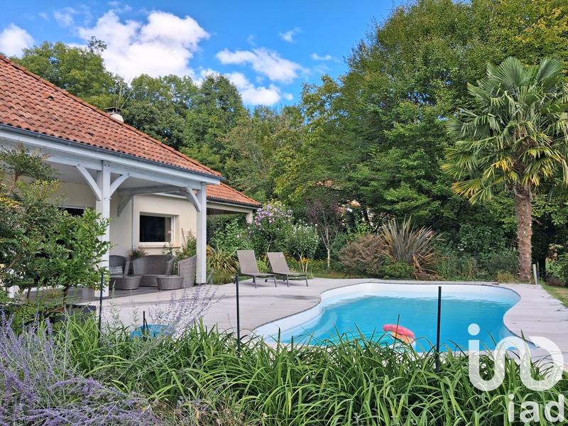 Maison - 142 m² - 6 pièces