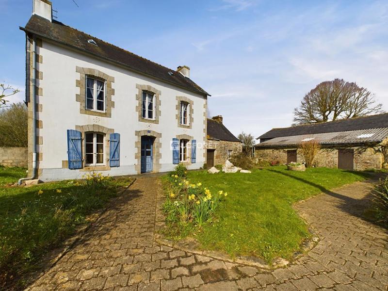 Corps de ferme - 178 m² - 8 pièces