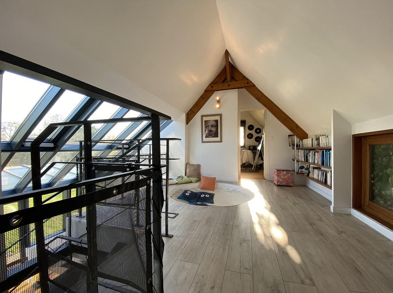 Maison - 189 m² - 8 pièces