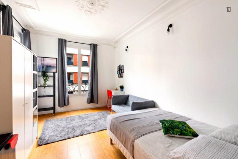 Chambre - 15 m² - 11 pièces