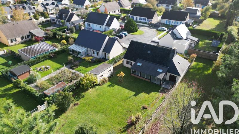 Maison - 90 m² - 4 pièces