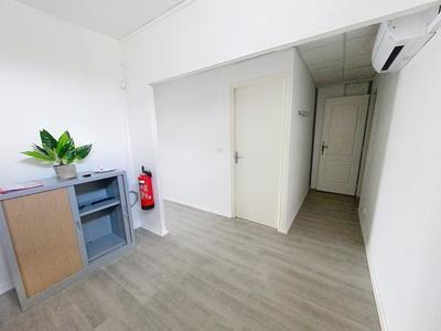 Local commercial - 136 m²