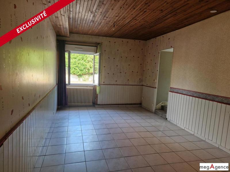 Maison - 178 m² - 8 pièces