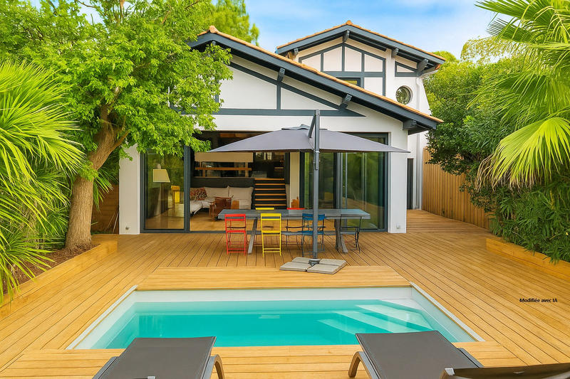 Maison - 180 m² - 7 pièces