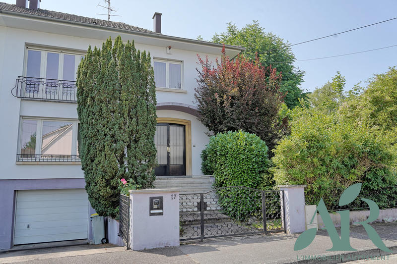 Maison - 170 m² - 6 pièces