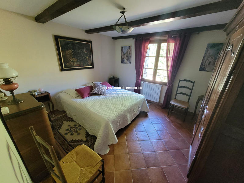 Viager - Mas - 300 m² - 9 pièces