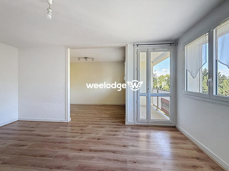 Appartement - 81 m² - 5 pièces