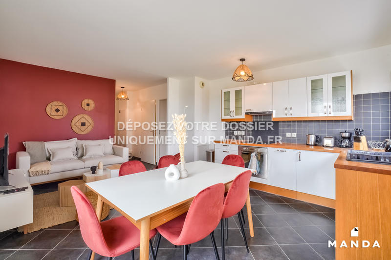 Chambre - 10 m² - 5 pièces