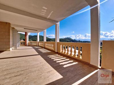 Villa - 106 m² - 4 pièces