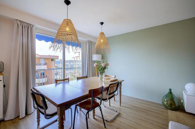 Appartement - 103 m² - 4 pièces