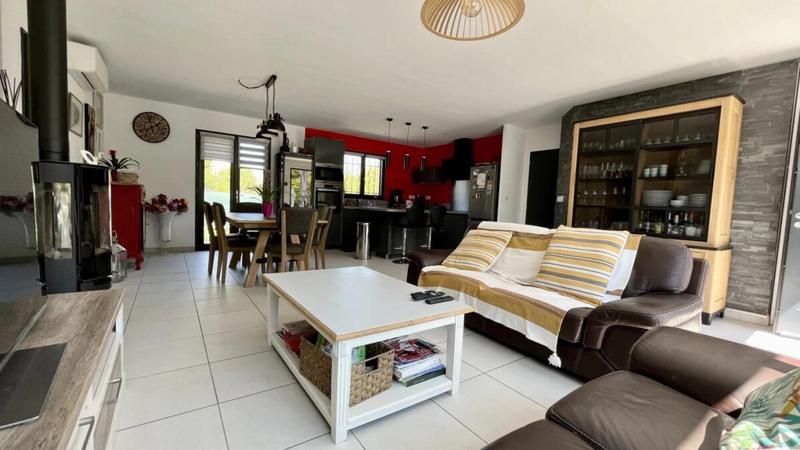 Villa - 92 m² - 4 pièces