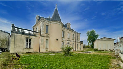 Château - 600 m² - 15 pièces