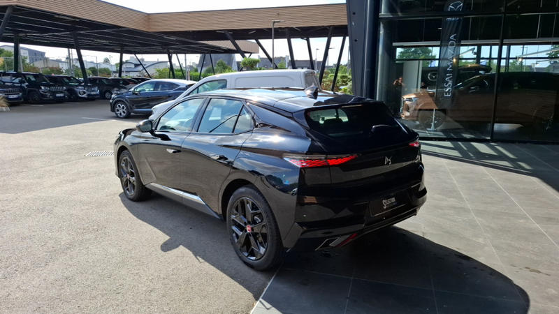 Ds Ds 4 II Bluehdi 130 Performance Line Auto