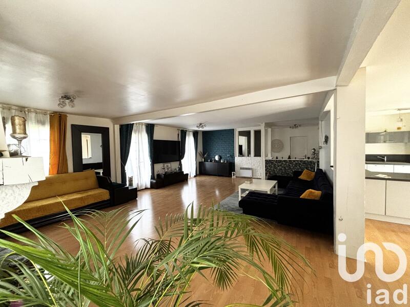 Maison - 164 m² - 7 pièces