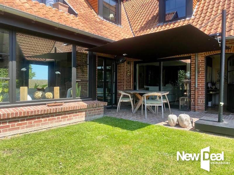 Maison d'architecte - 211 m² - 8 pièces