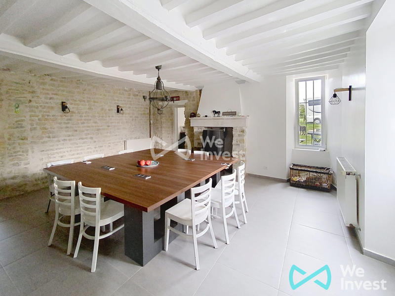 Maison - 202 m² - 6 pièces