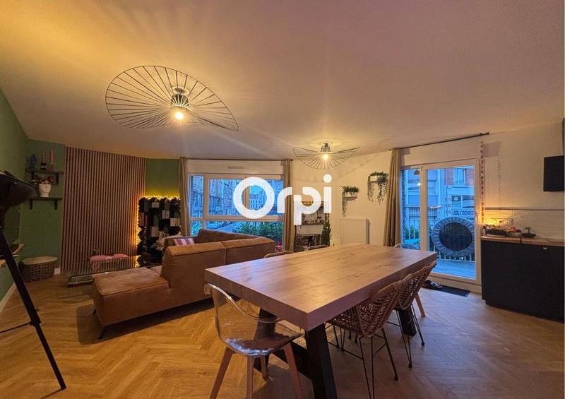 Appartement - 92 m² - 4 pièces