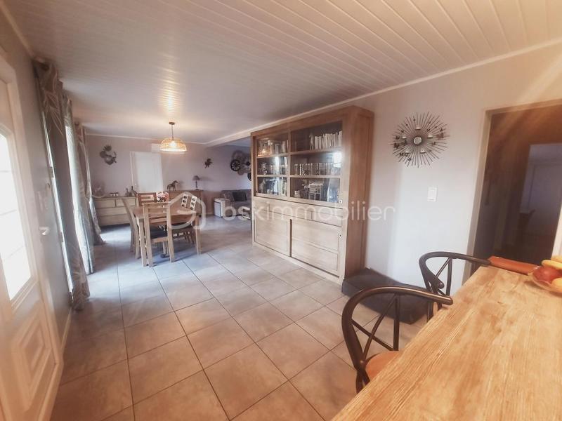 Maison traditionnelle - 107 m² - 4 pièces