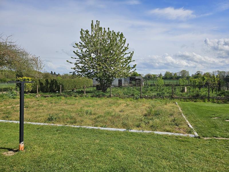 Maison - 180 m² - 9 pièces