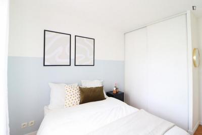 Chambre - 10 m² - 4 pièces