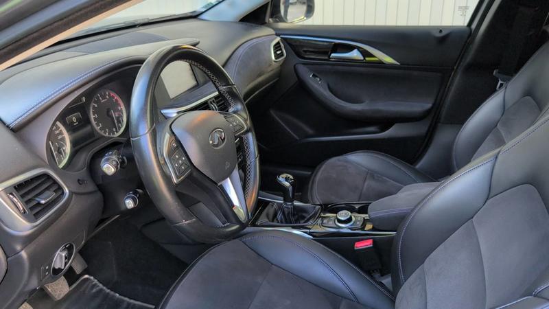 Infiniti Q30 1.6 122 Luxe