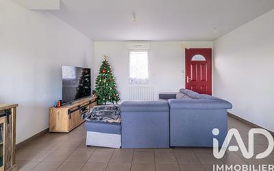 Maison - 80 m² - 4 pièces