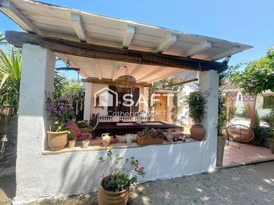 Maison - 575 m² - 21 pièces