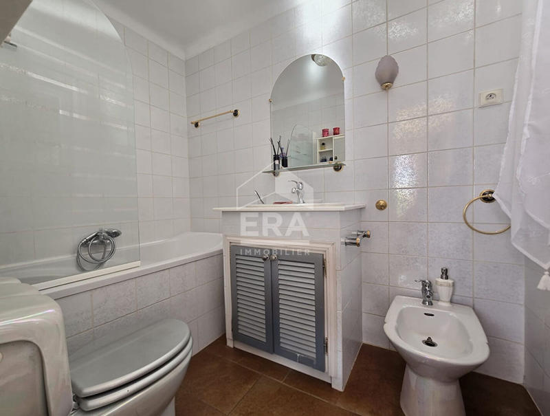 Maison - 158 m² - 6 pièces