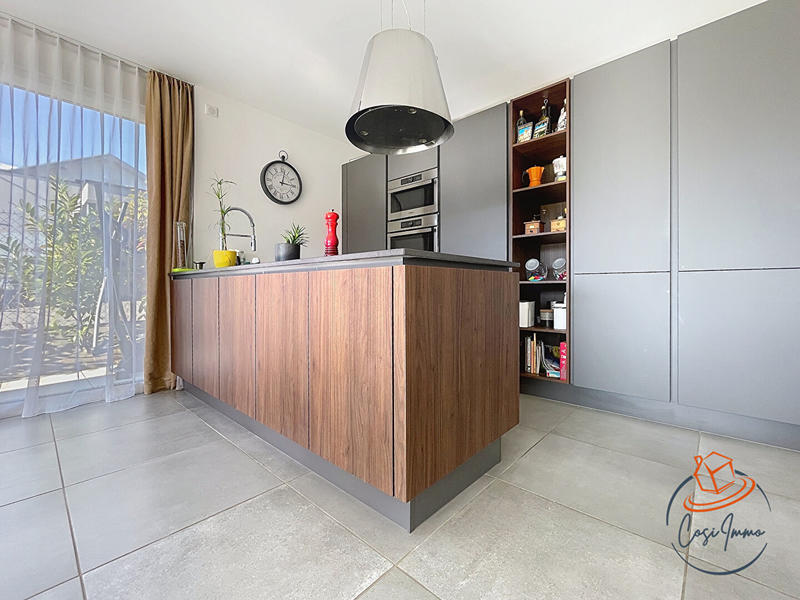 Appartement - 79 m² - 3 pièces